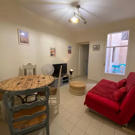 La Loge D'avignon Apartment *